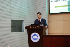 机械工程取从动化学院举办先辈配备取智能制制